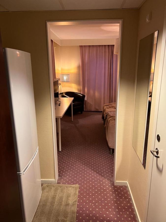 Noah Longstay Västerås Exterior foto